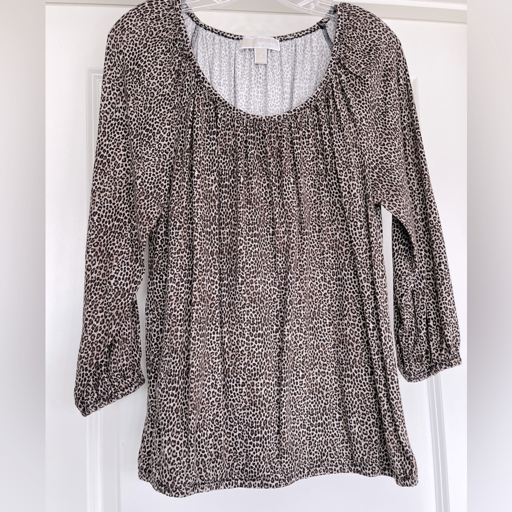 Woman’s blouse